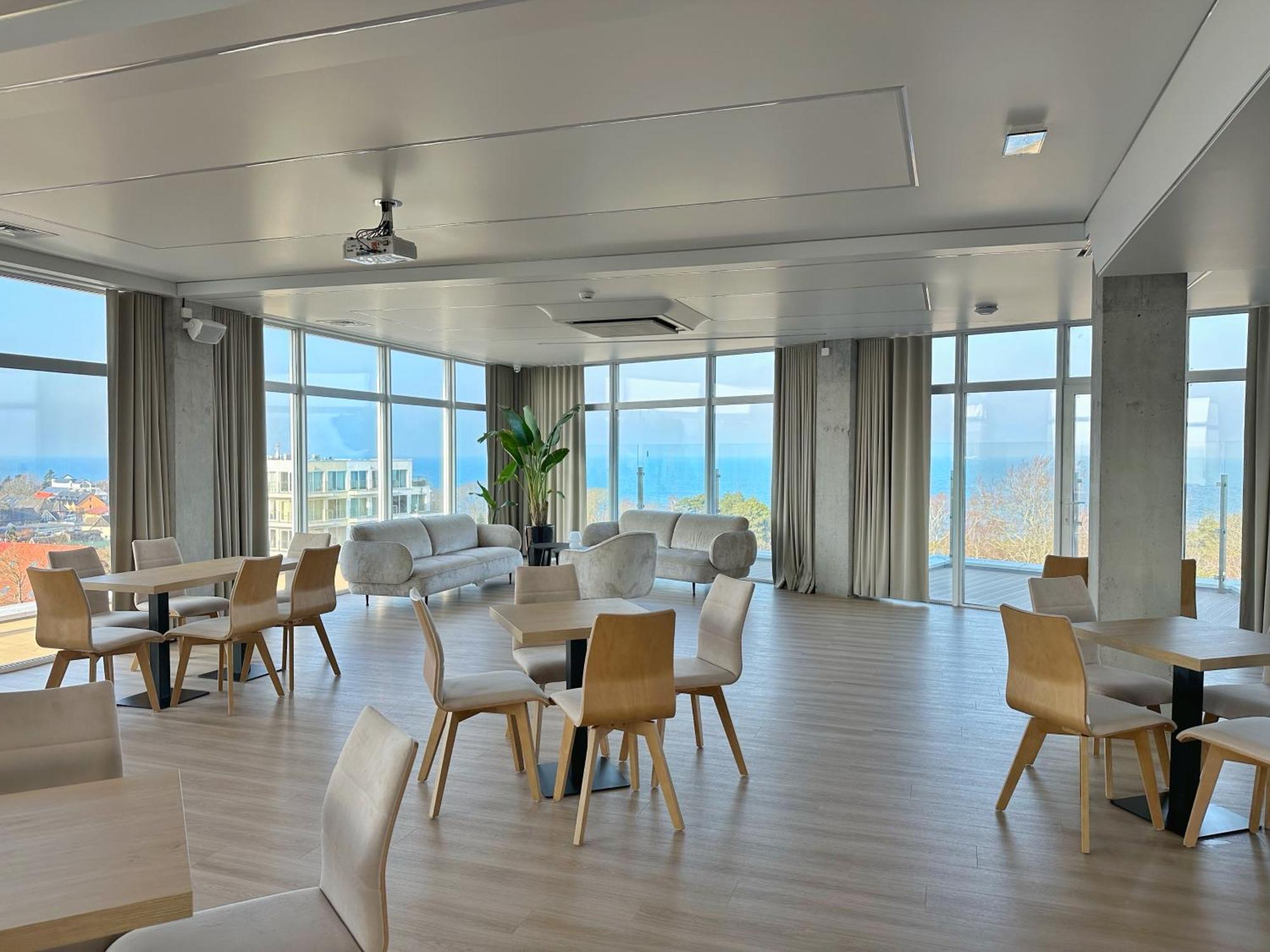 Resort Krol Plaza Spa & Wellness 야로수아비크 외부 사진